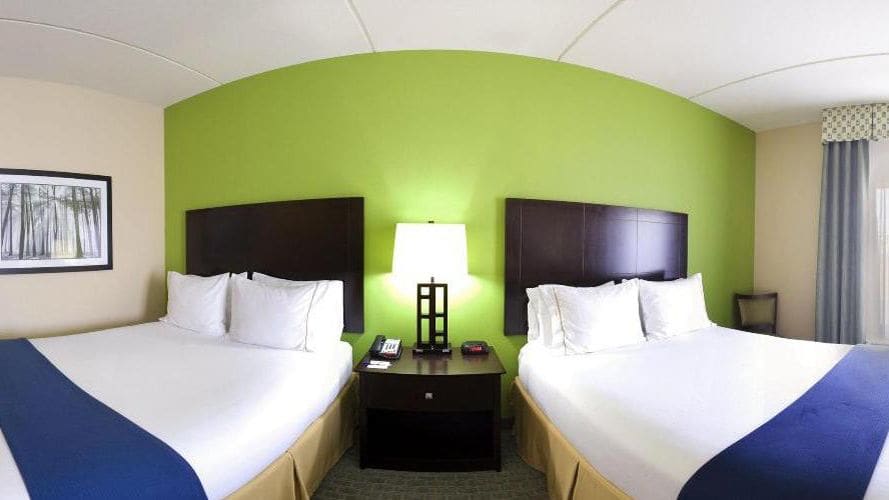 Holiday Inn Express Hotel & Suites Newport South