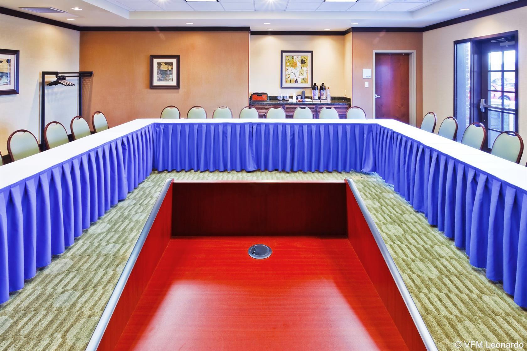 Holiday Inn Express Hotel & Suites Ooltewah Springs-Chattanooga