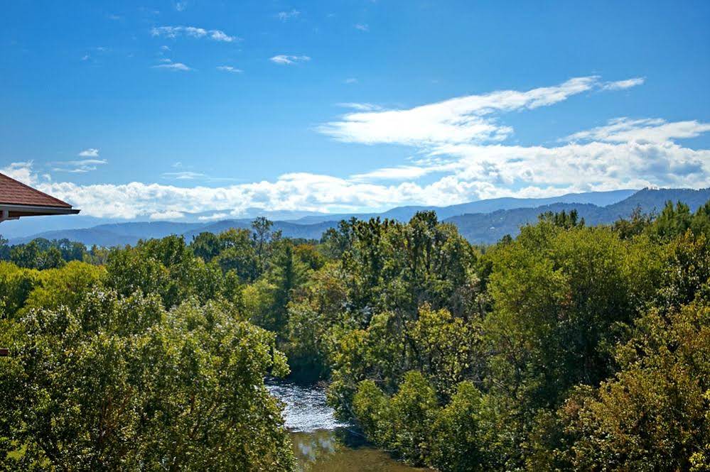 Appleview River Resort