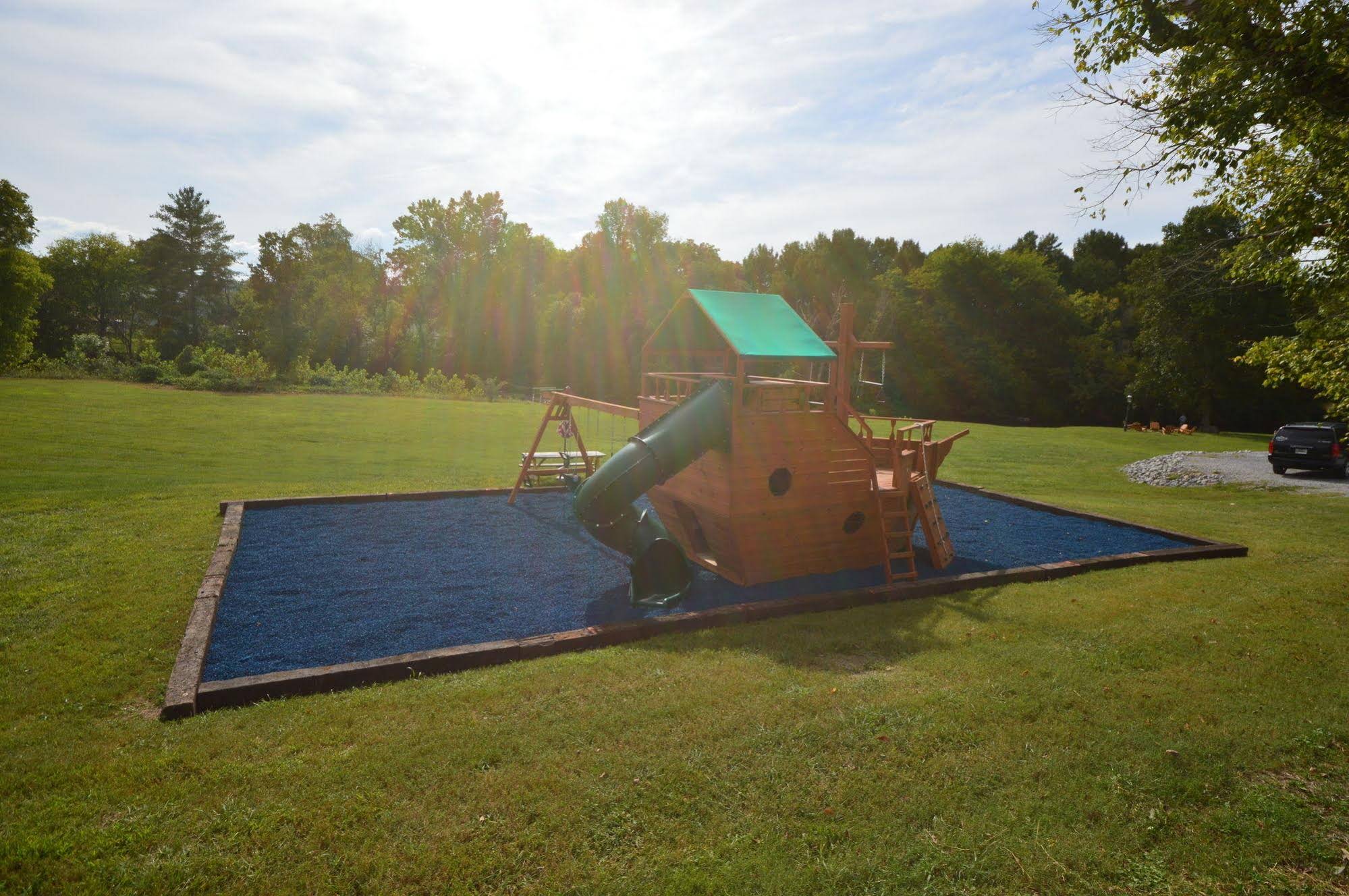 Appleview River Resort