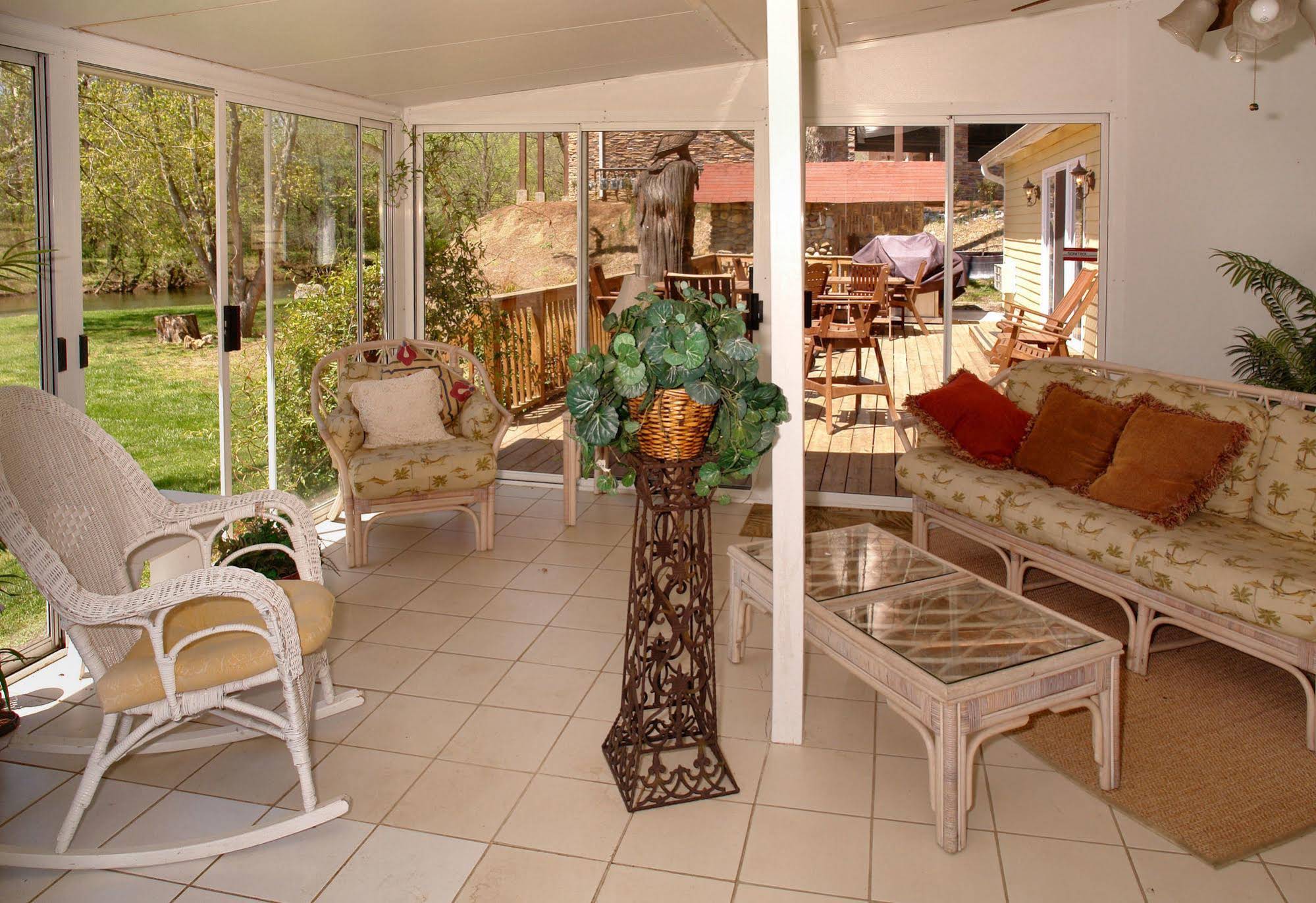 Appleview River Resort