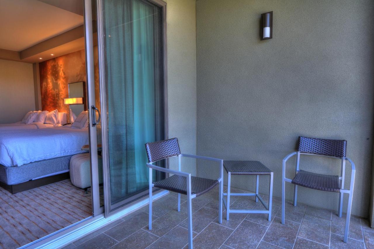 Courtyard Pigeon Forge