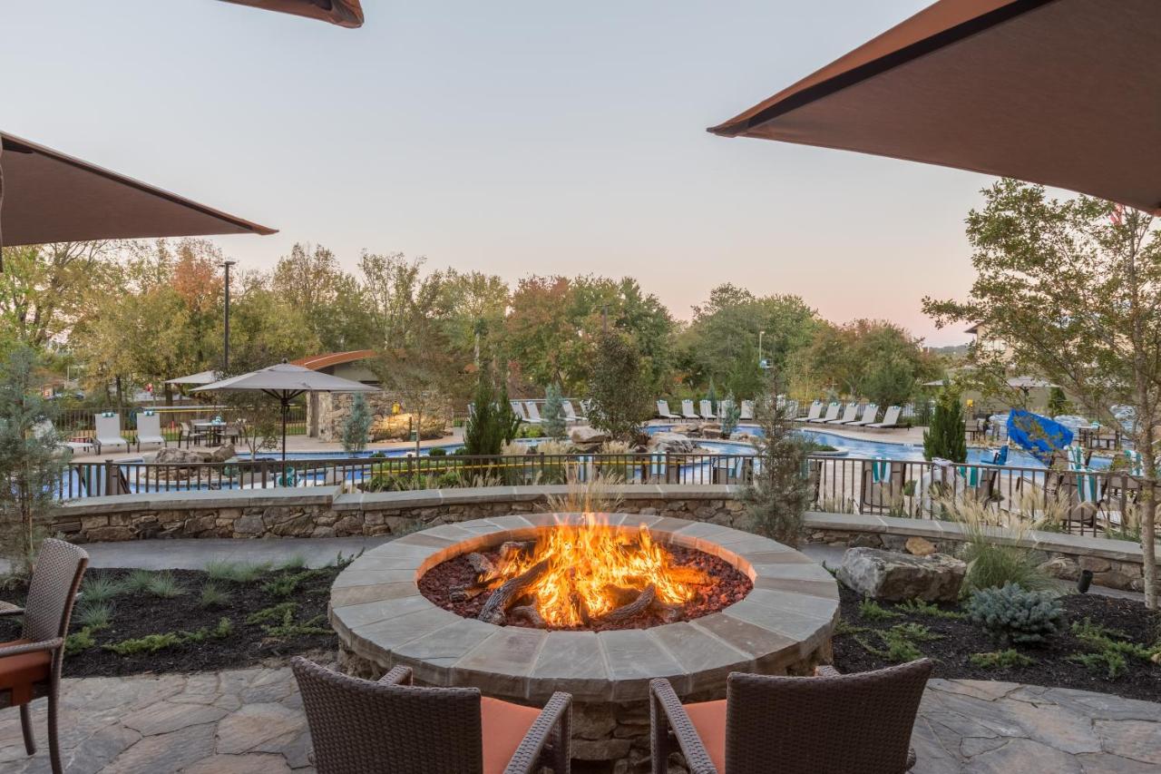 Courtyard Pigeon Forge