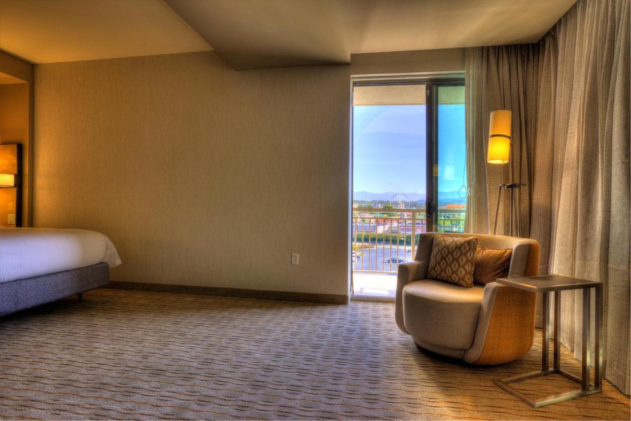 Courtyard Pigeon Forge