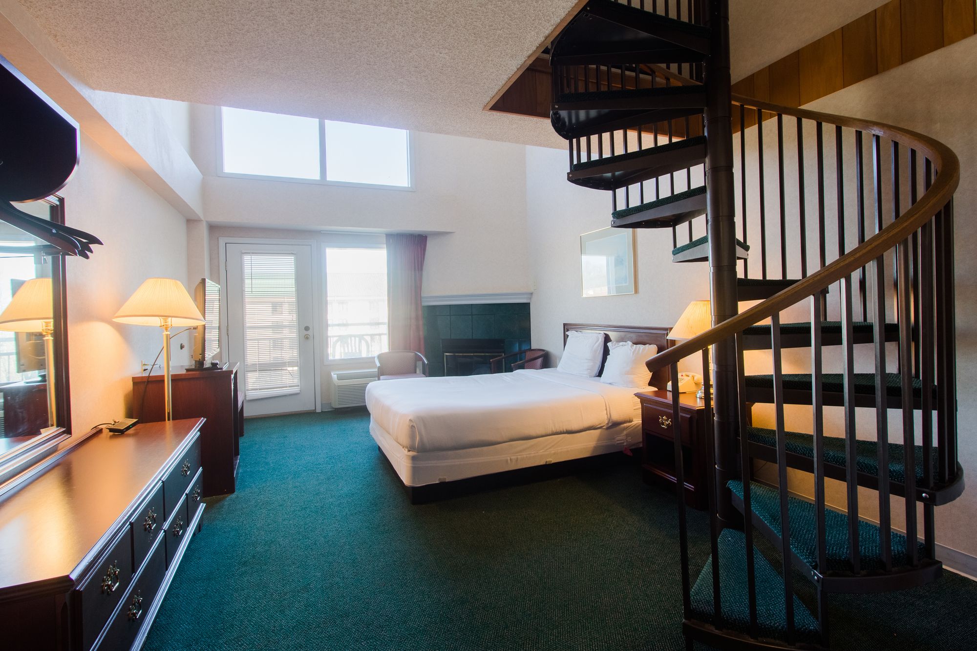 Best Western Plus Apple Valley Lodge Pigeon Forge