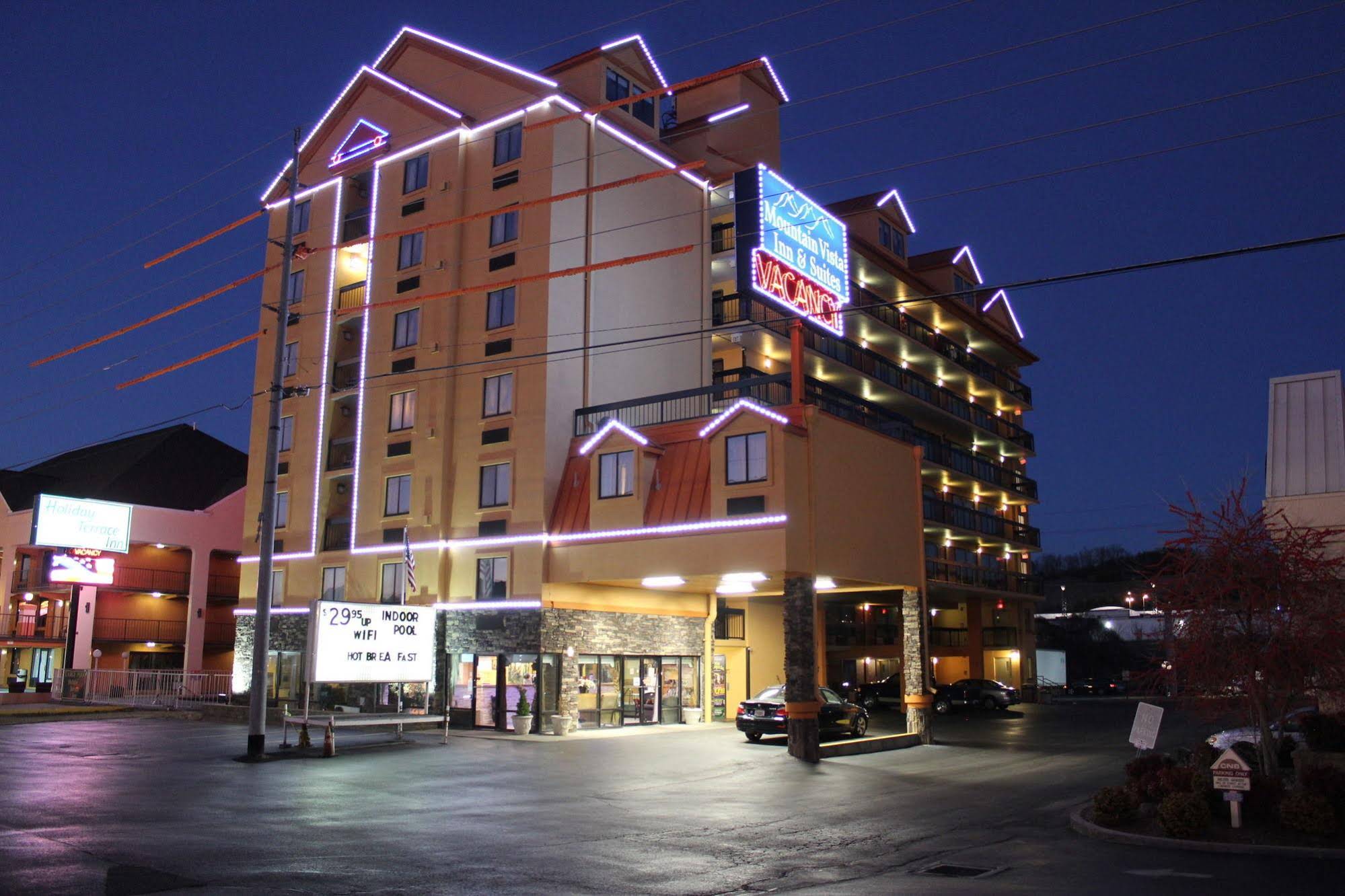 Mountain Vista Inn & Suites
