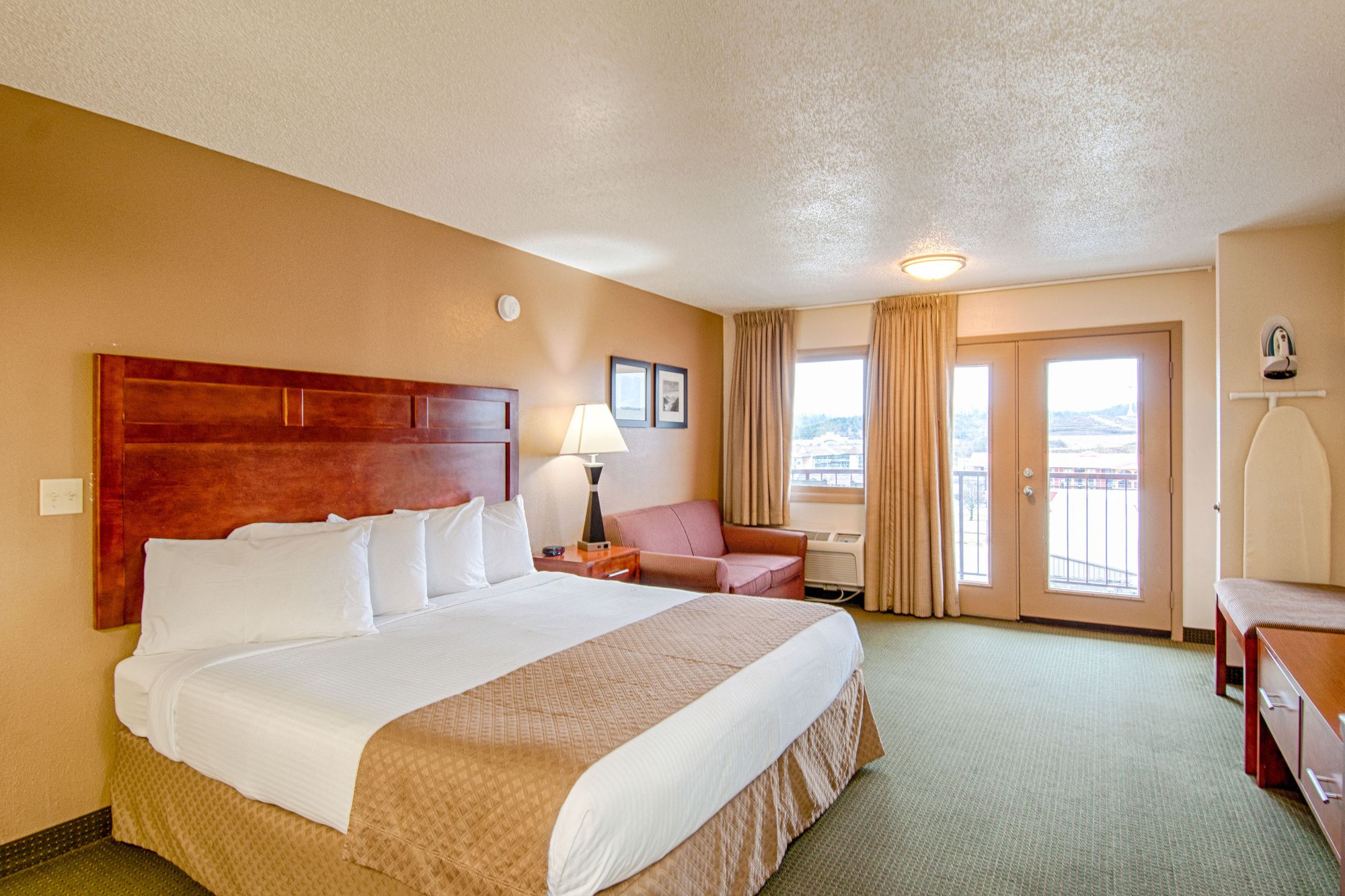 Park Tower Inn