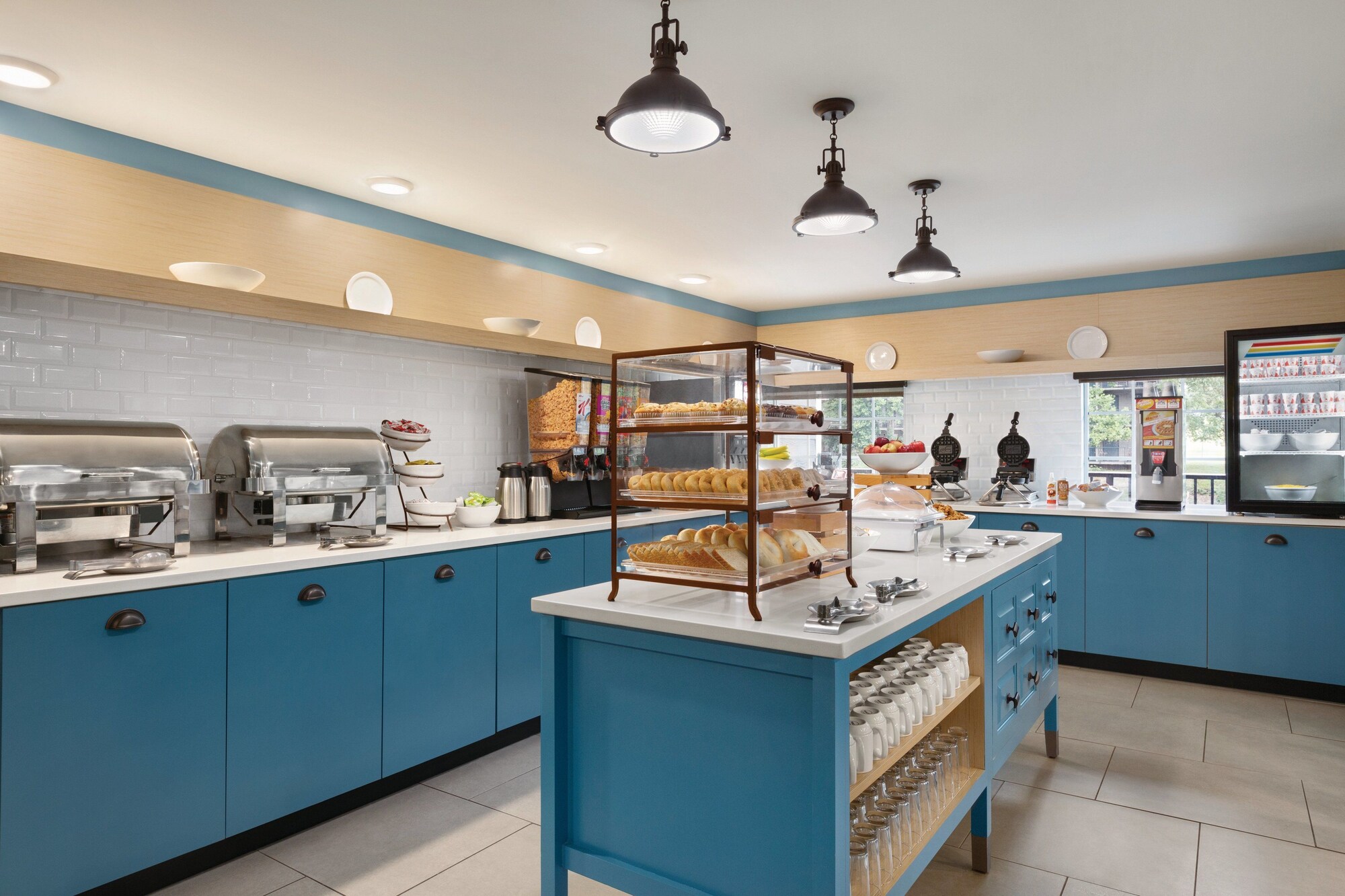 Country Inn & Suites by Radisson, Pigeon Forge South, TN