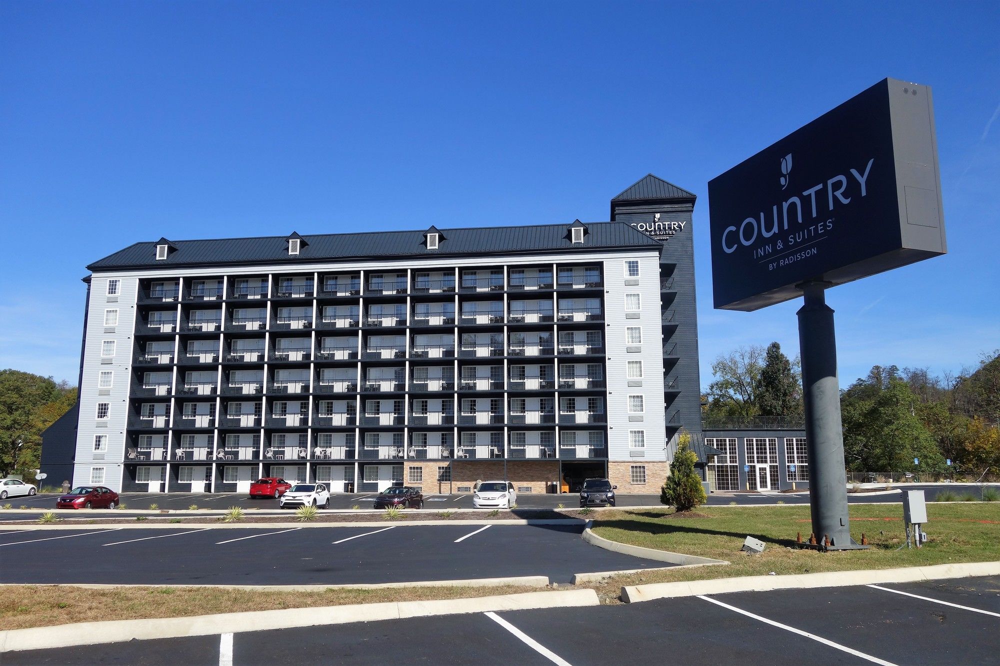 Country Inn & Suites by Radisson, Pigeon Forge South, TN