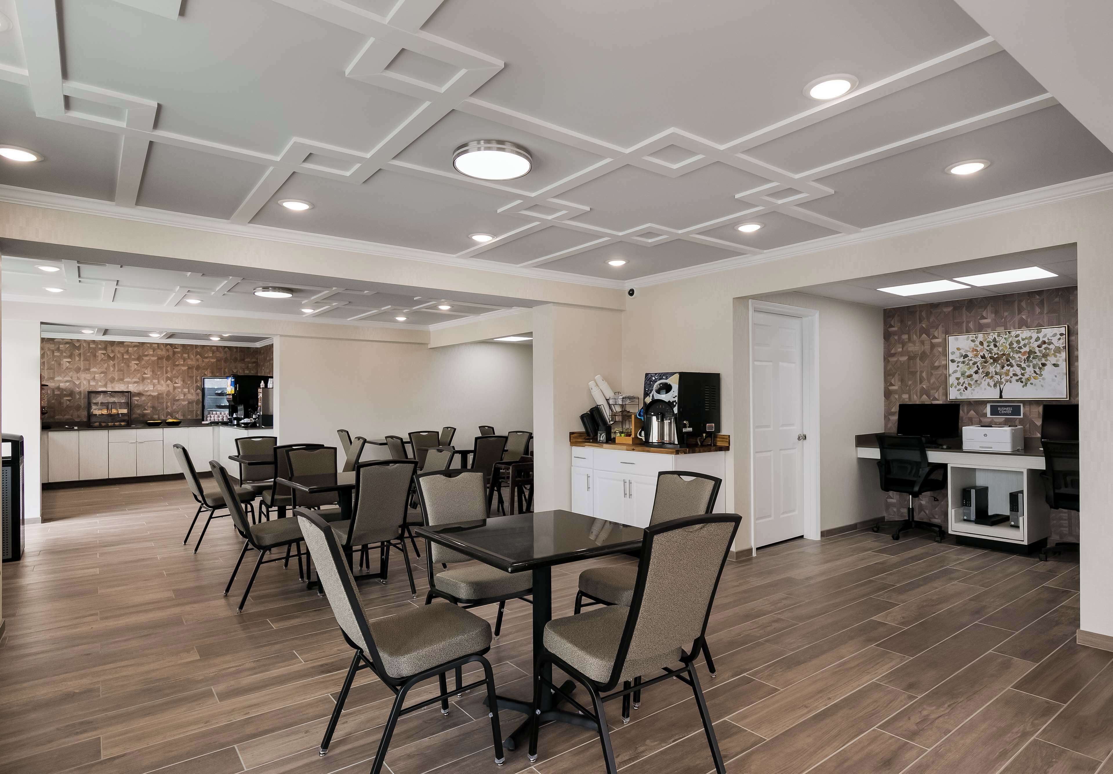 SureStay Plus by Best Western Pigeon Forge