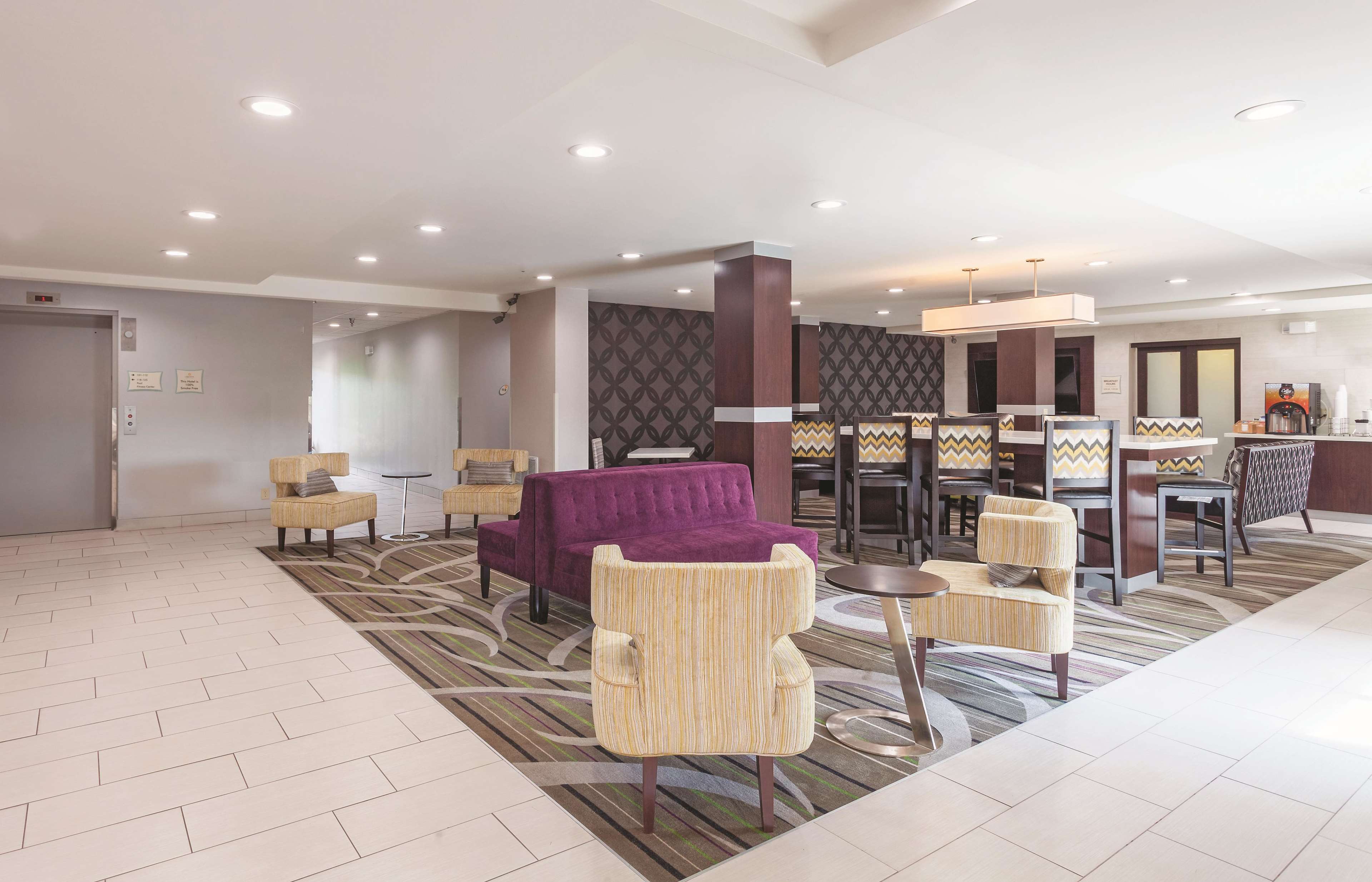 La Quinta Inn & Suites by Wyndham Knoxville North I-75