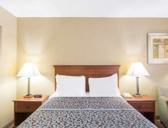 Days Inn by Wyndham Ripley