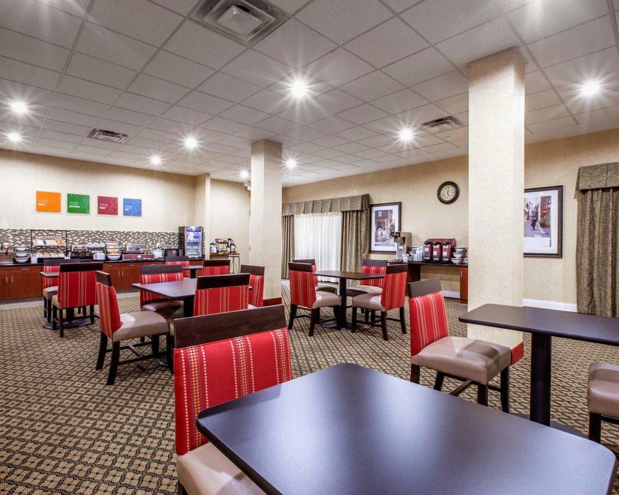 Comfort Inn & Suites