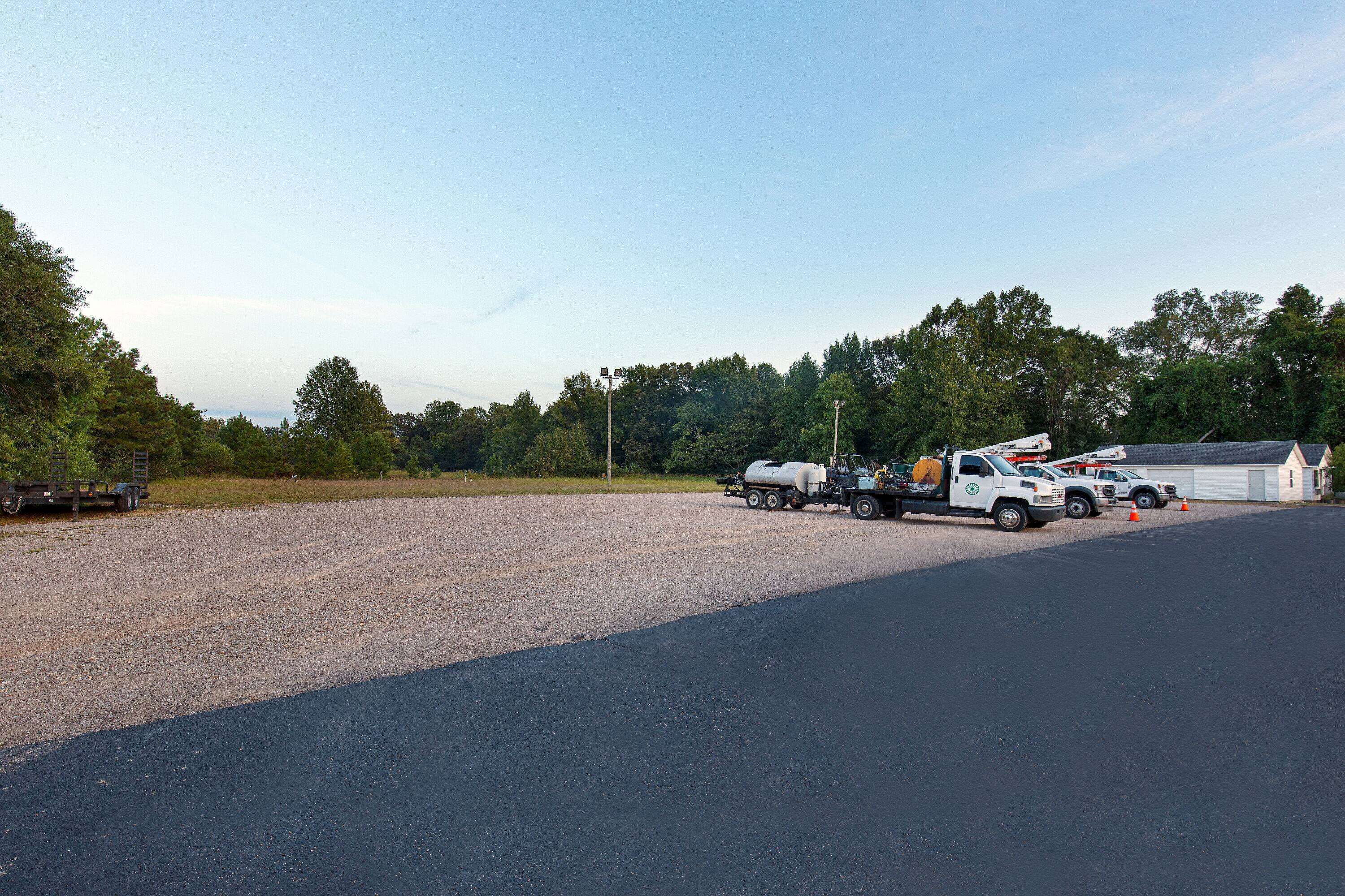 Days Inn by Wyndham Savannah