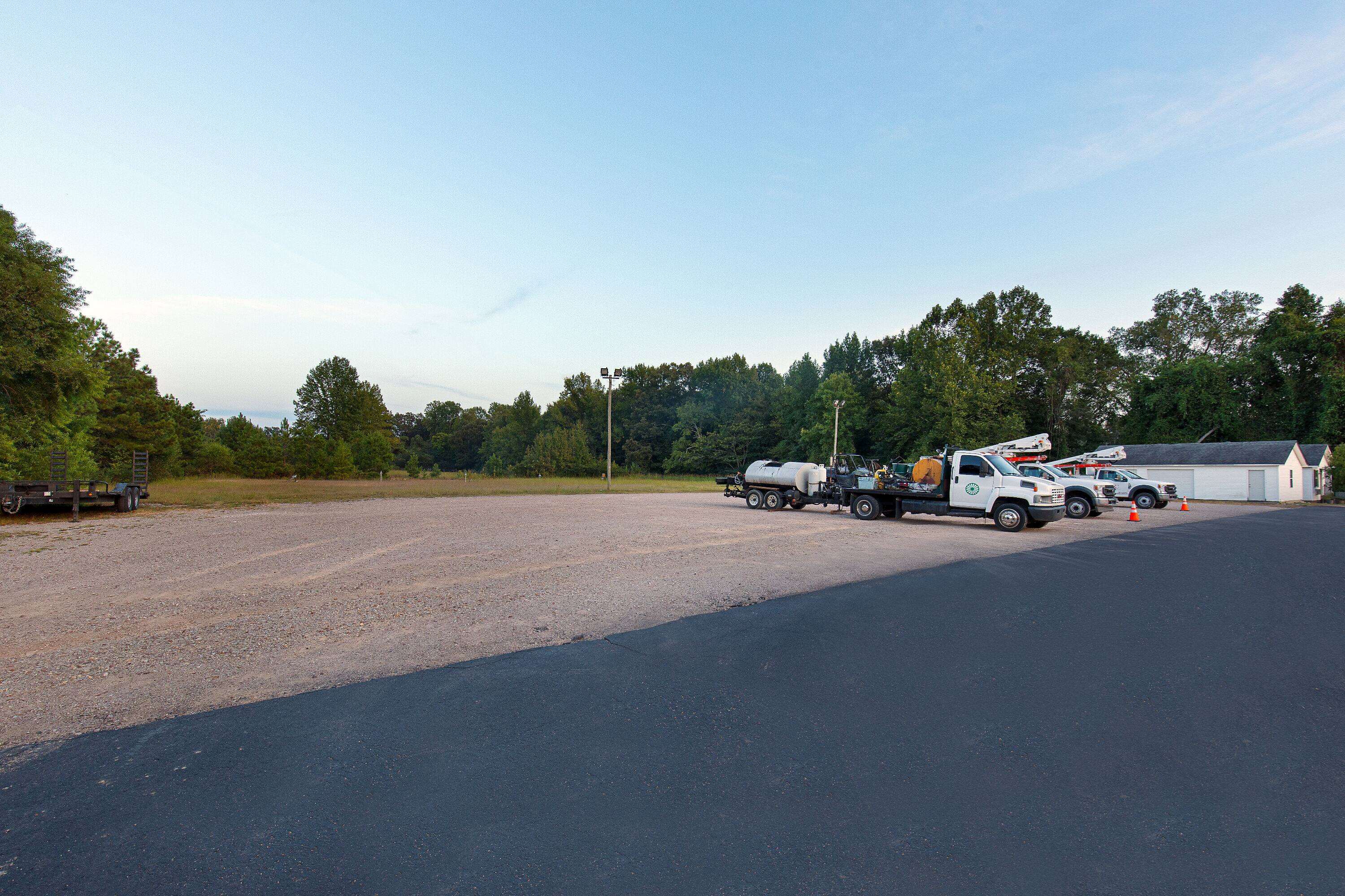 Days Inn by Wyndham Savannah