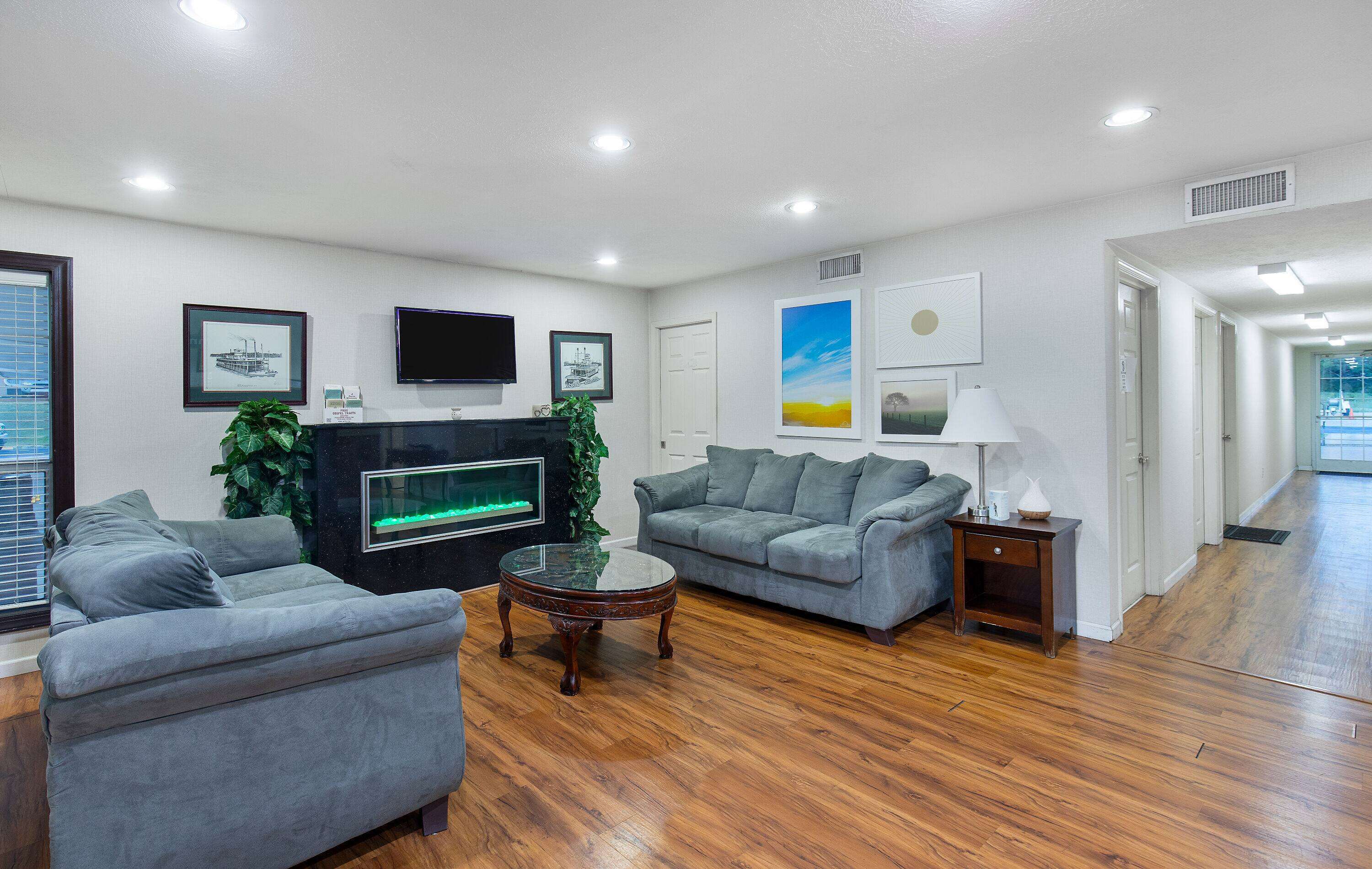 Days Inn by Wyndham Savannah