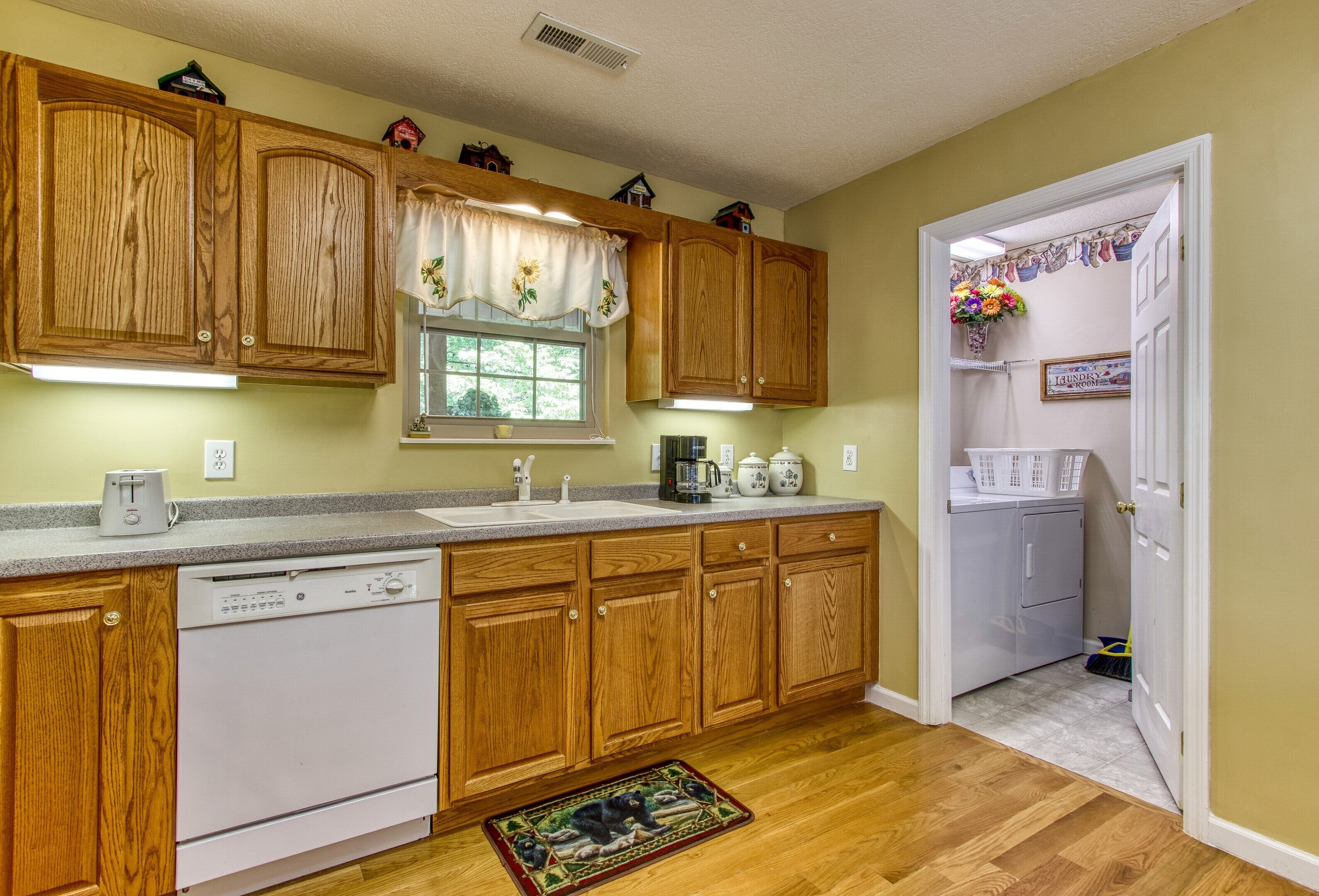 Bluebirds Song by HoneyBearCabins