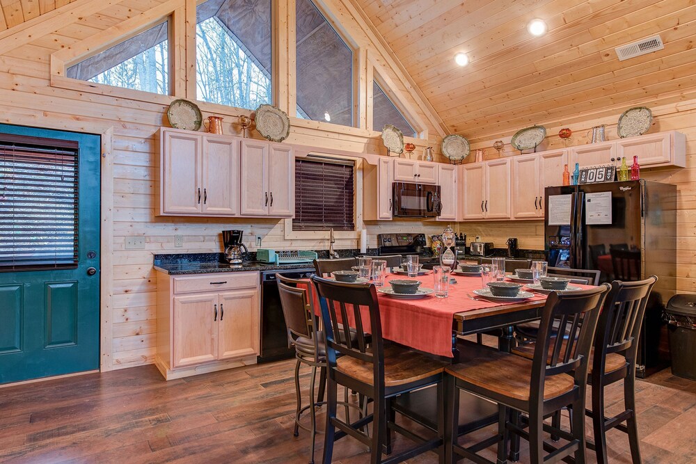 Emilys Hideaway Cabin