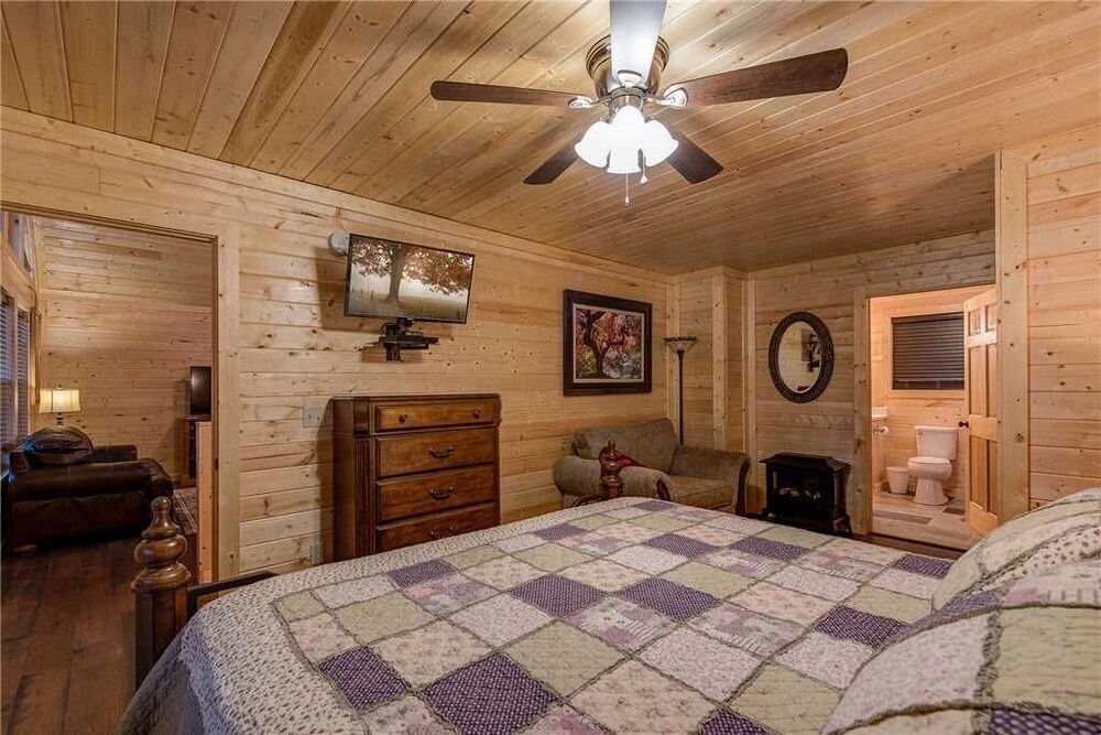 Emilys Hideaway Cabin