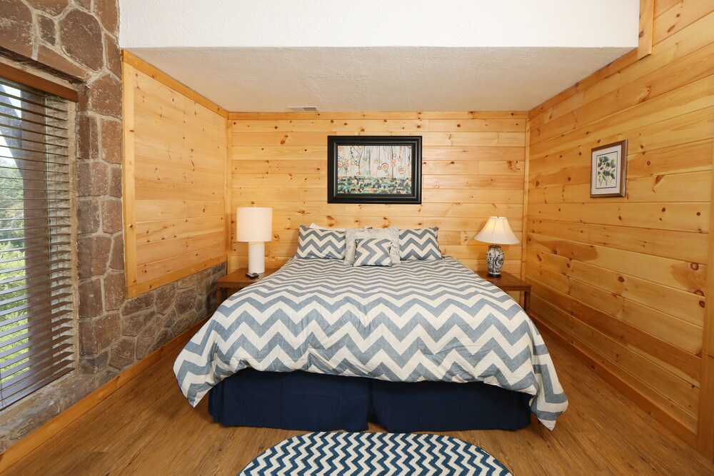 Family Valley Lodge