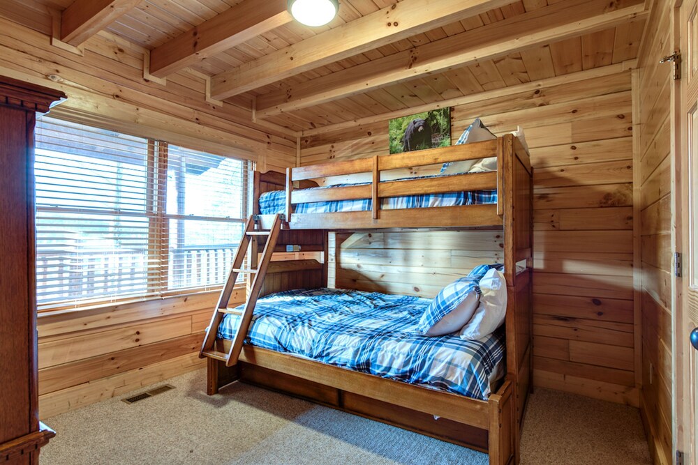 Misty Mountain Hideaway