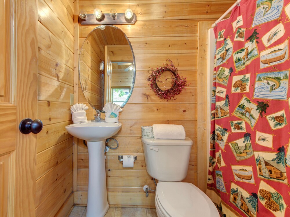 Misty Mountain Hideaway