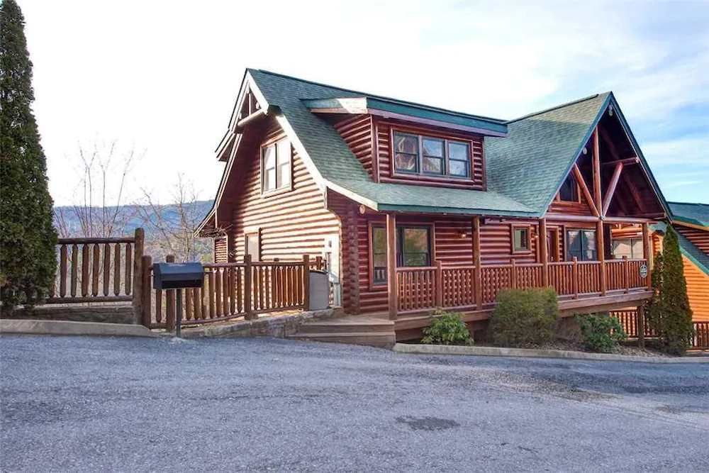Mountain Paws Retreat