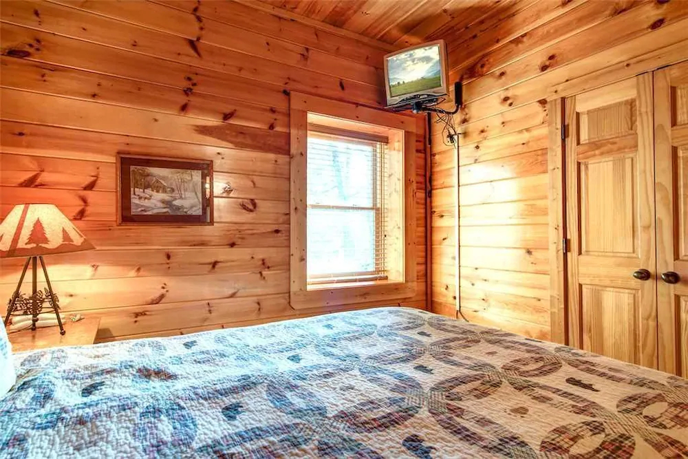 Mountain Paws Retreat