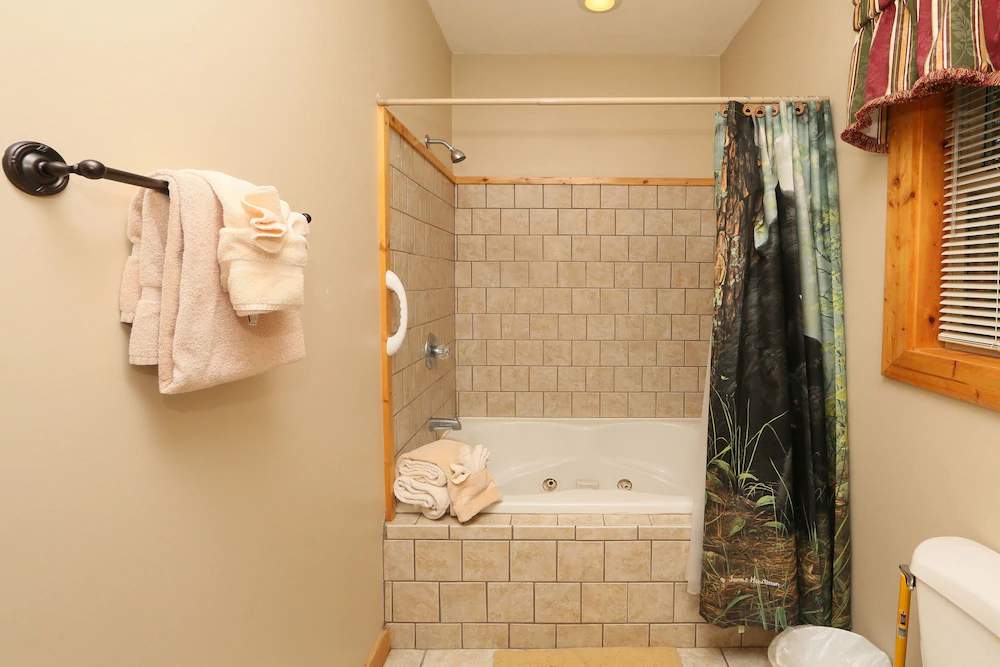 Mountain Shadow Lodge