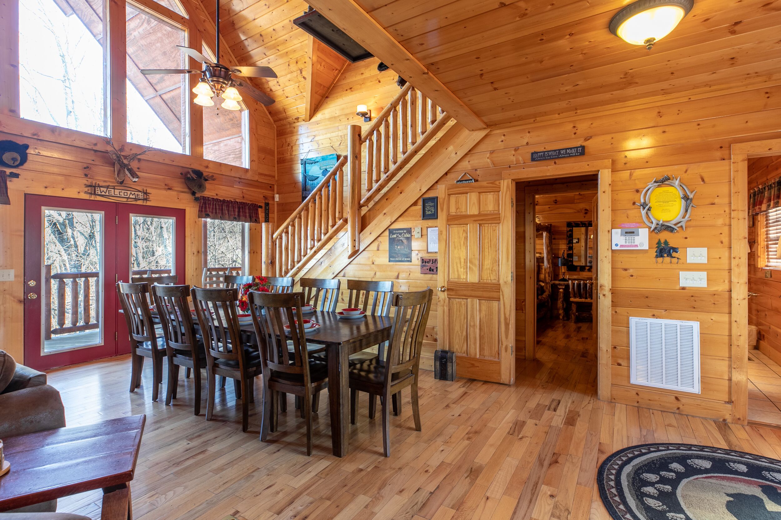 SmokyStays Bears Den Cabin