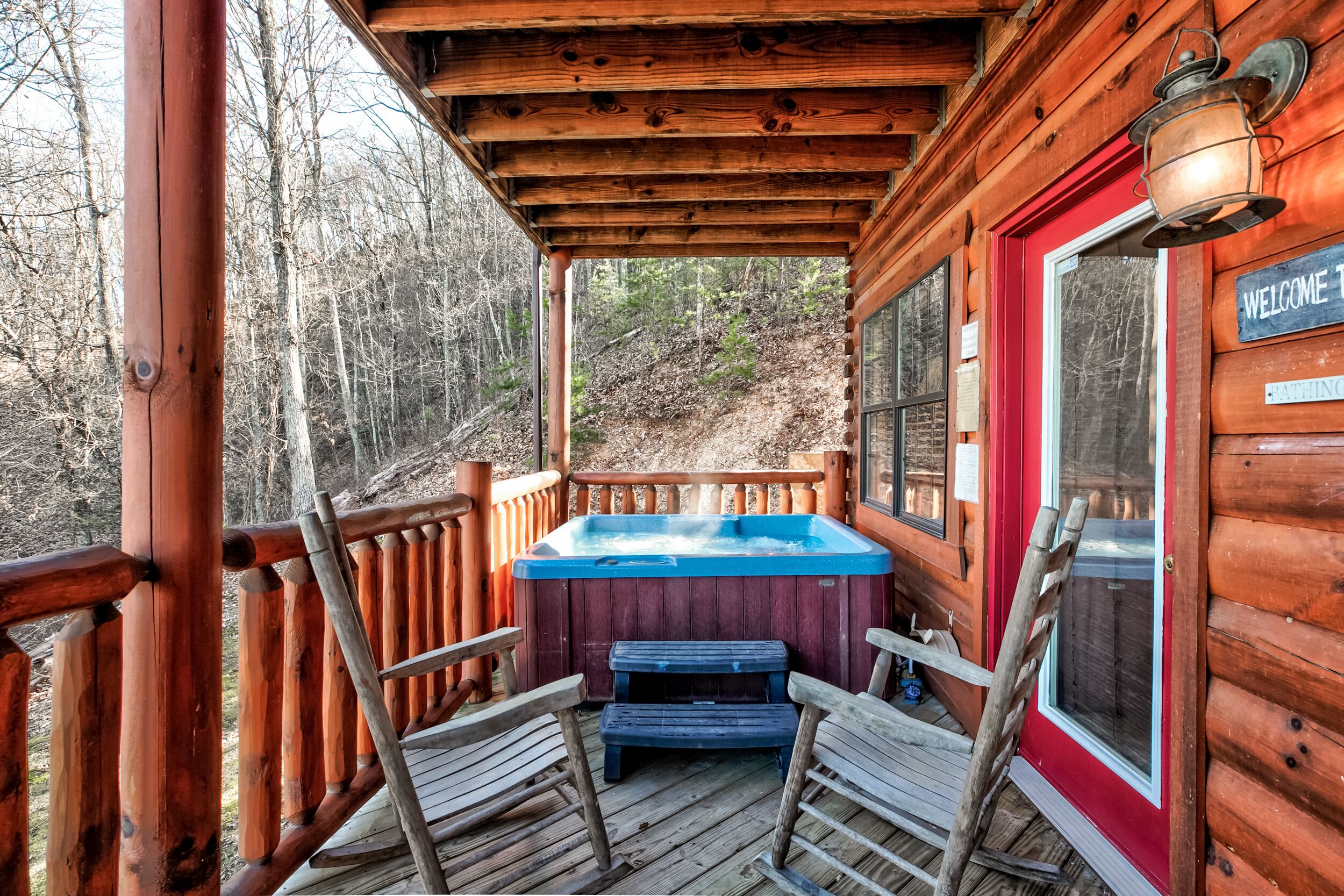SmokyStays Bears Den Cabin
