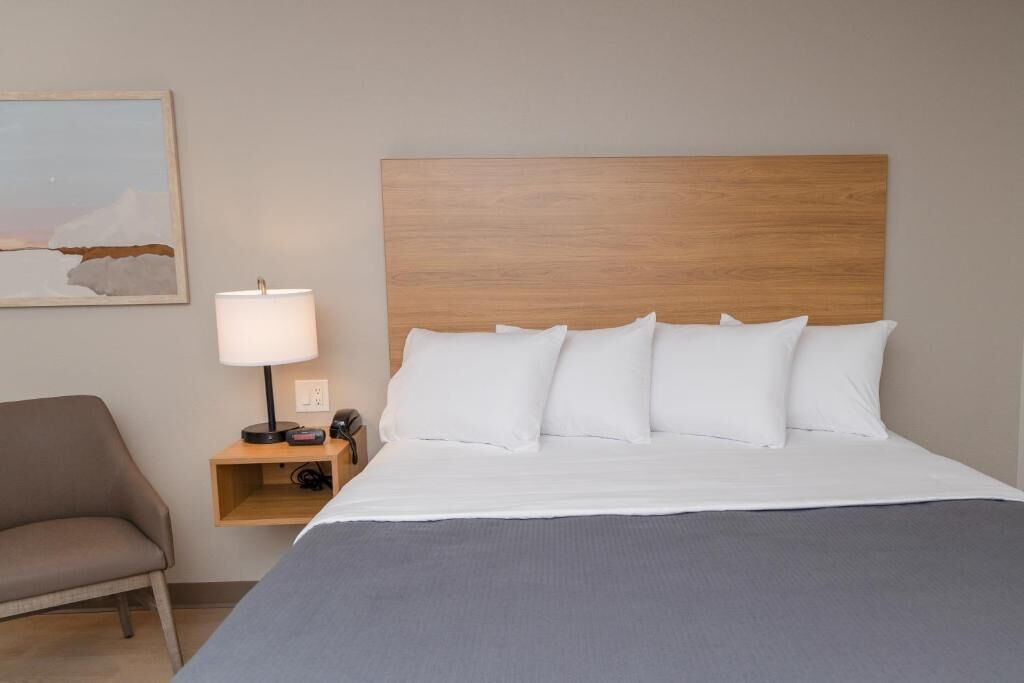 Livaway Suites Nashville Smyrna