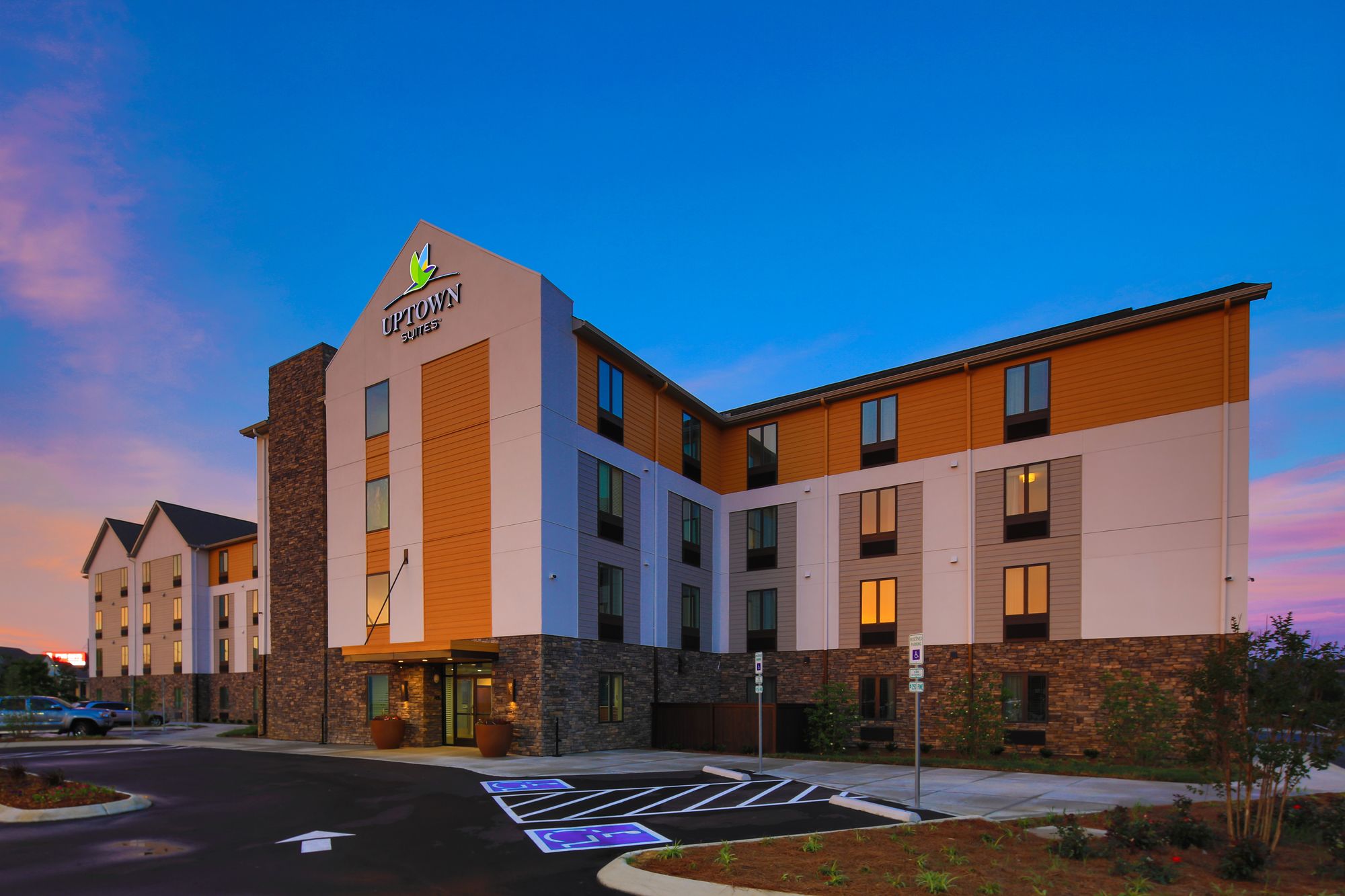 Uptown Suites Smyrna