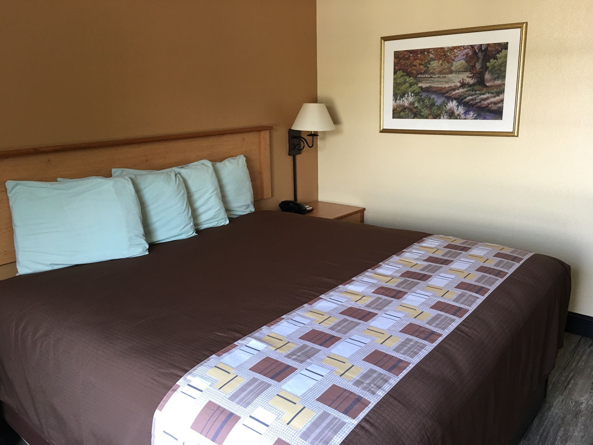 Home Town Inn Soddy Daisy