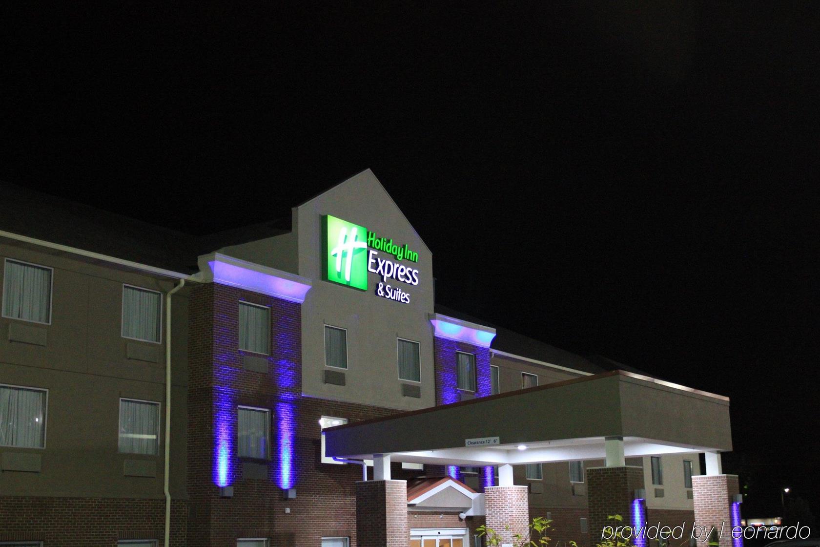 Holiday Inn Express & Suites Sweetwater