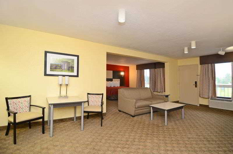 Best Western Cades Cove Inn