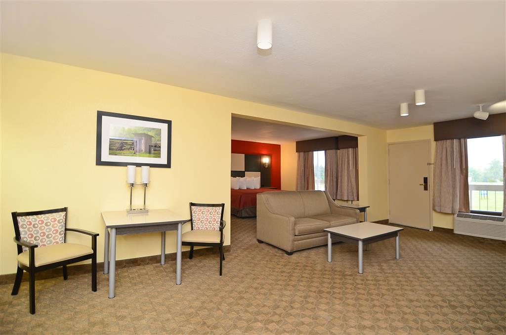 Best Western Cades Cove Inn