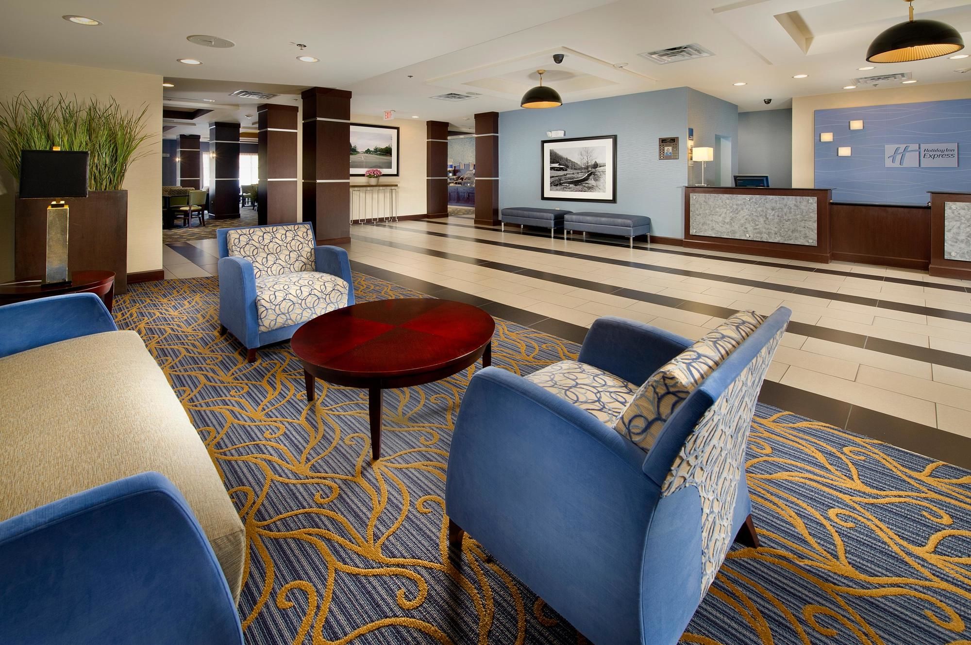 Holiday Inn Express Tullahoma