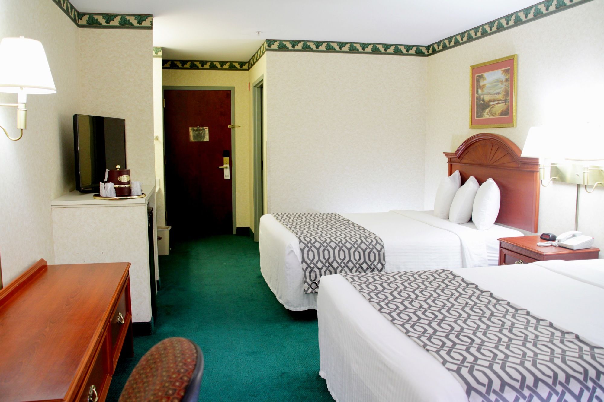Grand Vista Hotel & Suites