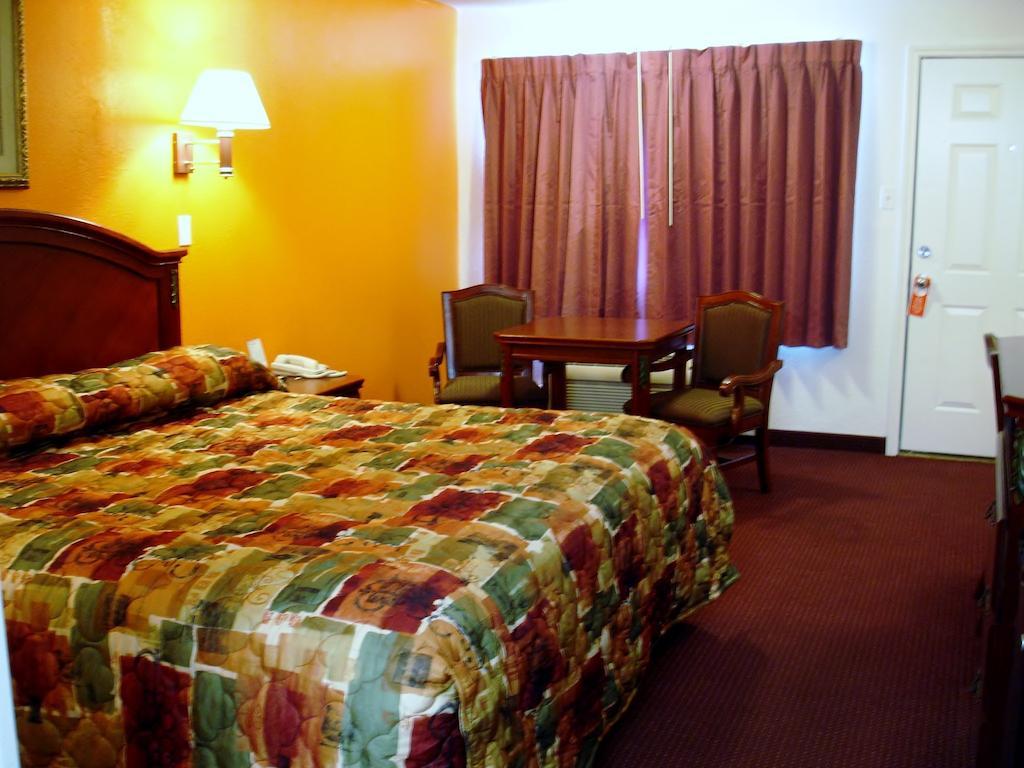 Antilley Inn
