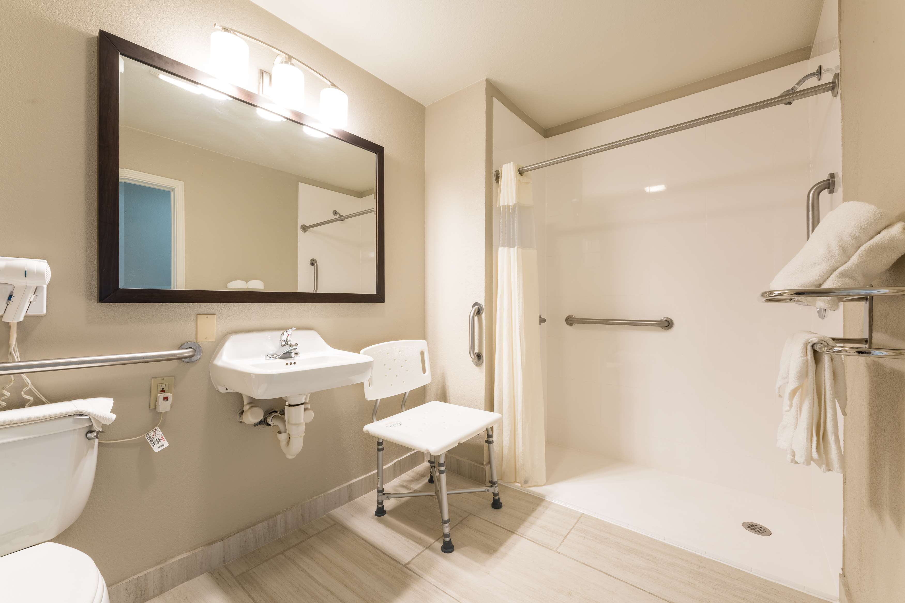 Best Western Abilene Inn & Suites