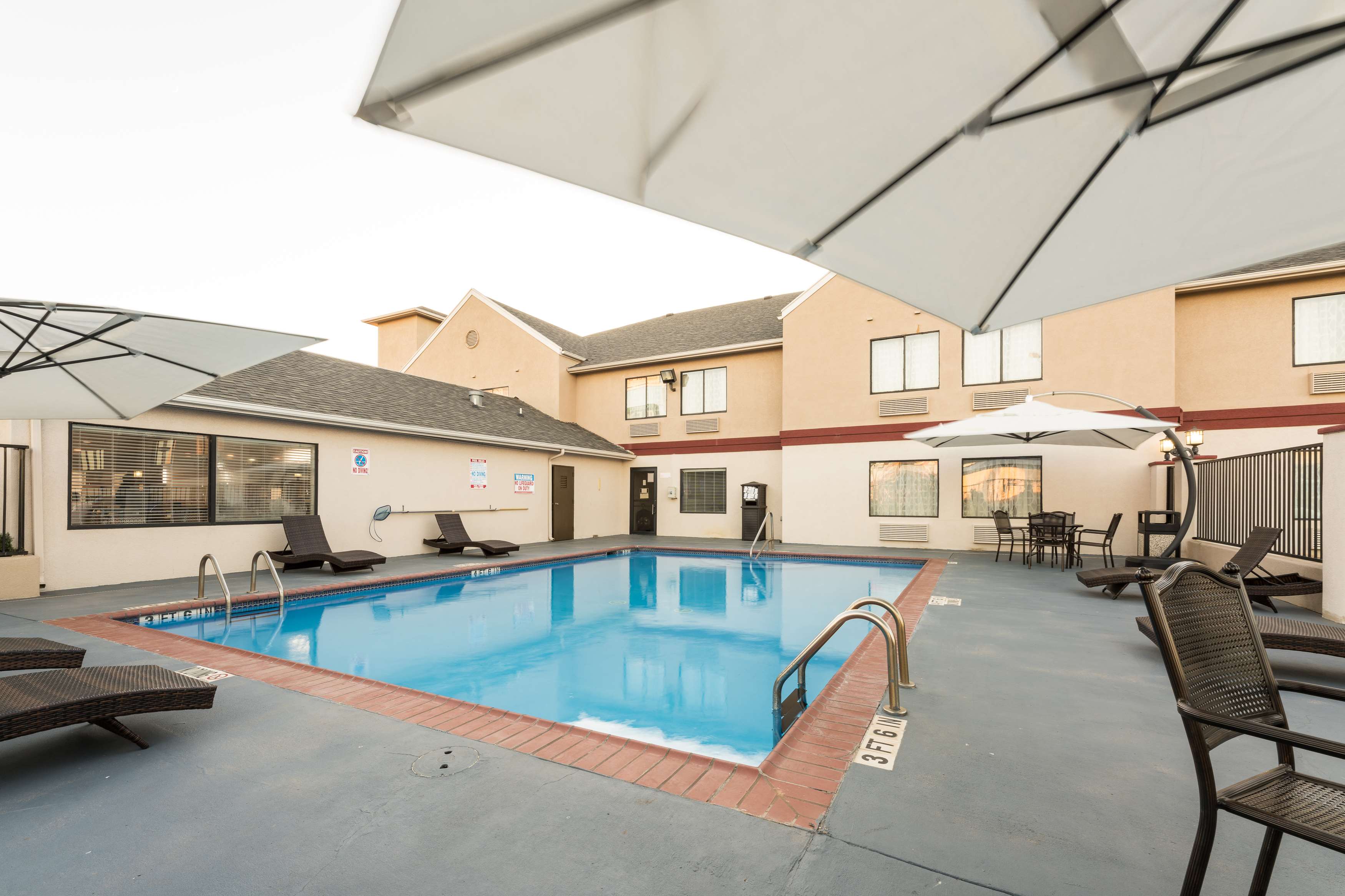 Best Western Abilene Inn & Suites
