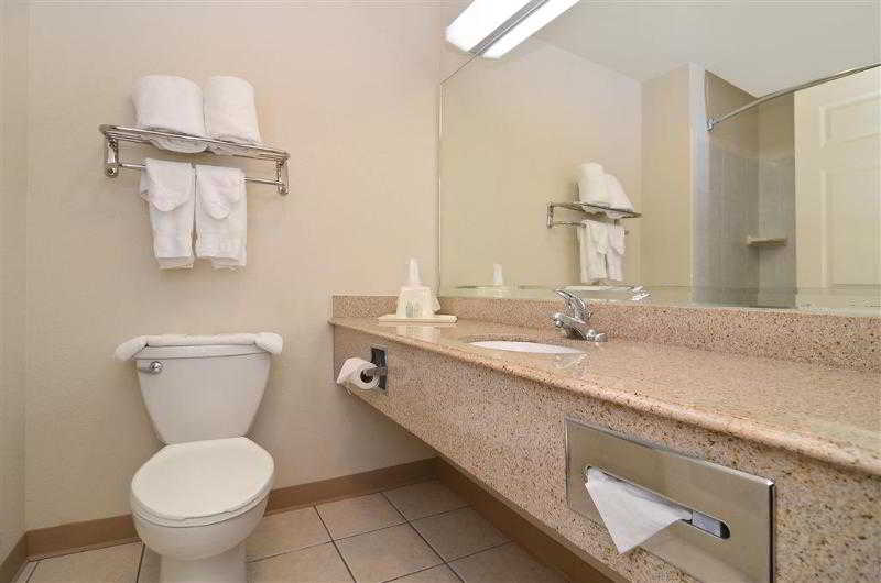 Best Western Abilene Inn & Suites