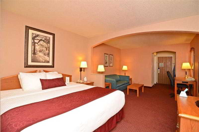 Best Western Abilene Inn & Suites