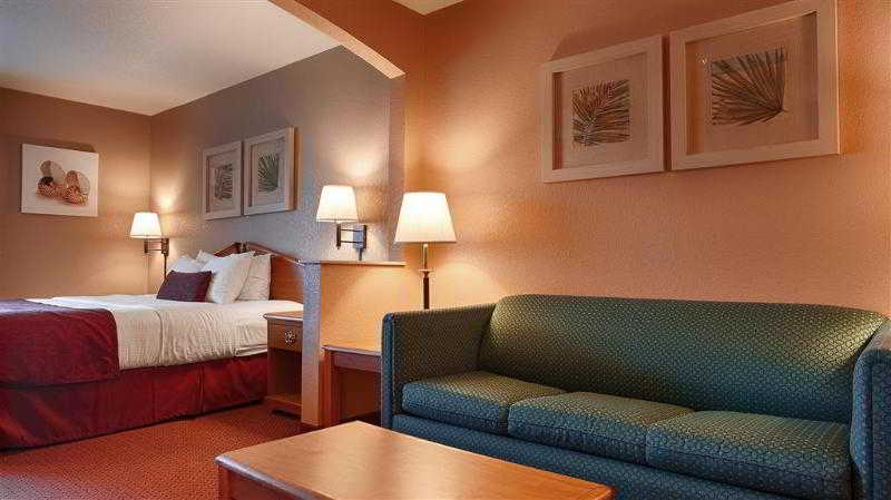 Best Western Abilene Inn & Suites