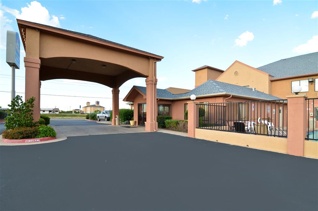 Best Western Abilene Inn & Suites