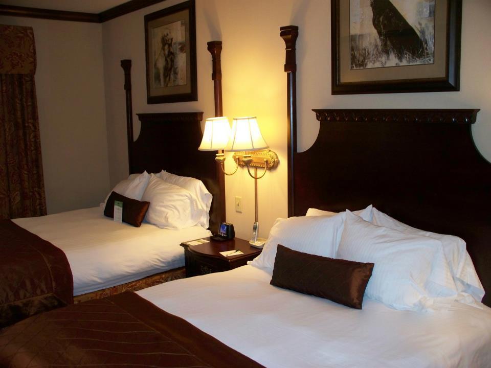 Big Country Hotel & Suites
