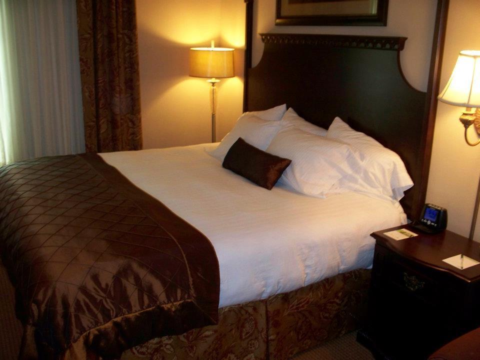 Big Country Hotel & Suites
