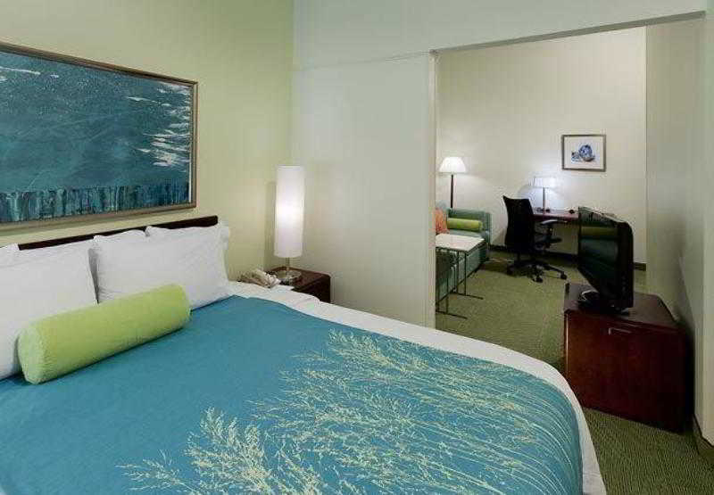SpringHill Suites Dallas Addison/Quorum Drive