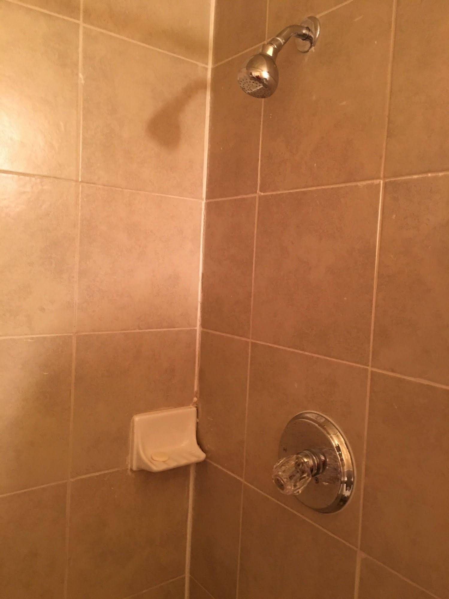 Reddy Inn and Suites